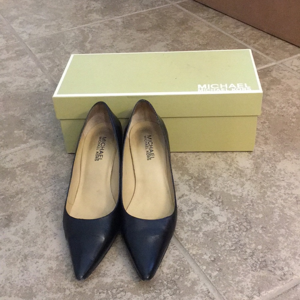 Michael Kors black heels